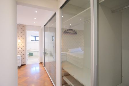 Apartamento para alugar com 200m², 3 quartos e 3 vagasSuíte 3