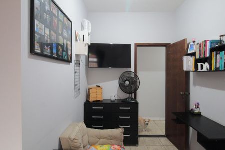 Casa à venda com 660m², 8 quartos e 3 vagasQuarto 1