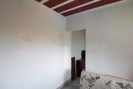 Casa à venda com 660m², 8 quartos e 3 vagasQuartos (Casa dos Fundos)