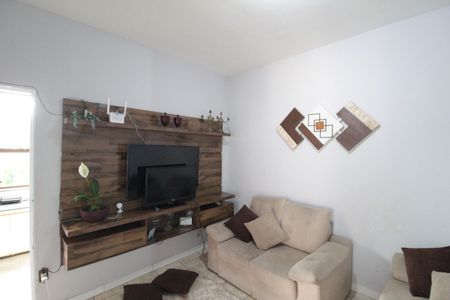 Sala de casa à venda com 8 quartos, 660m² em Céu Azul, Belo Horizonte