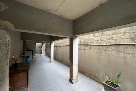 Casa à venda com 660m², 8 quartos e 3 vagas Casa à venda com 660m², 8 quartos e 3 vagasÁrea de Serviço