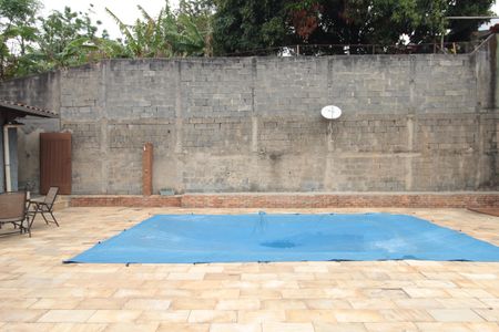 Casa à venda com 660m², 8 quartos e 3 vagasQuintal