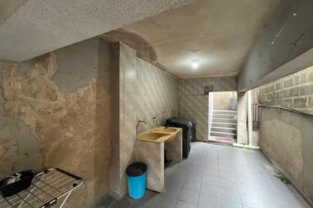 Casa à venda com 660m², 8 quartos e 3 vagas Casa à venda com 660m², 8 quartos e 3 vagasÁrea de Serviço