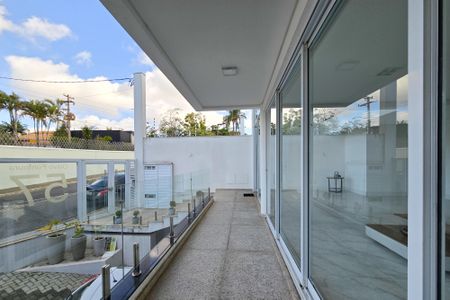 Casa para alugar com 495m², 5 quartos e 7 vagasSacada