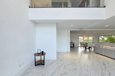 Casa para alugar com 495m², 5 quartos e 7 vagasSala