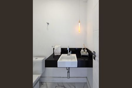 Casa para alugar com 495m², 5 quartos e 7 vagasLavabo 1