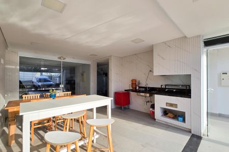 Casa para alugar com 495m², 5 quartos e 7 vagasÁrea - Churrasqueira