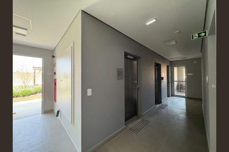 Apartamento à venda com 67m², 2 quartos e 1 vagaHall social