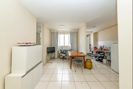 Sala de apartamento para alugar com 2 quartos, 46m² em Buritis, Belo Horizonte