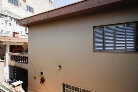 Casa à venda com 220m², 4 quartos e 3 vagas Casa à venda com 220m², 4 quartos e 3 vagasVista