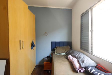 Casa à venda com 220m², 4 quartos e 3 vagas Casa à venda com 220m², 4 quartos e 3 vagasQuarto 2