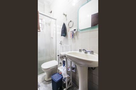 Casa à venda com 220m², 4 quartos e 3 vagas Casa à venda com 220m², 4 quartos e 3 vagasBanheiro