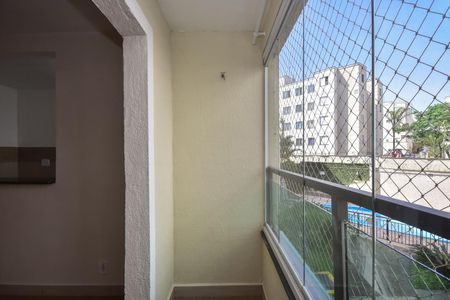Varanda de apartamento para alugar com 3 quartos, 52m² em Campo Limpo, São Paulo