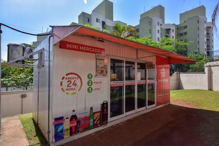 Área Comum - Mercado de apartamento para alugar com 3 quartos, 52m² em Campo Limpo, São Paulo