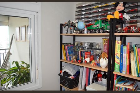 Apartamento à venda com 90m², 3 quartos e 2 vagasQuarto 3