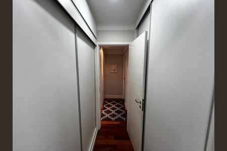 Apartamento à venda com 144m², 3 quartos e 3 vagas Apartamento à venda com 144m², 3 quartos e 3 vagasQuarto Suíte 1