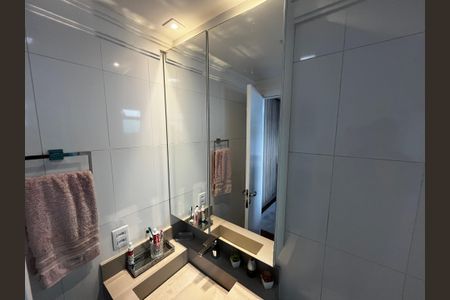 Apartamento à venda com 144m², 3 quartos e 3 vagas Apartamento à venda com 144m², 3 quartos e 3 vagasBanheiro da Suíte 3