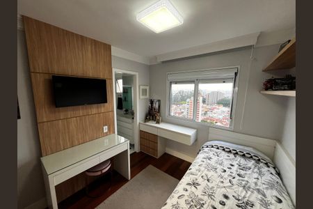 Apartamento à venda com 144m², 3 quartos e 3 vagas Apartamento à venda com 144m², 3 quartos e 3 vagasQuarto Suíte 2