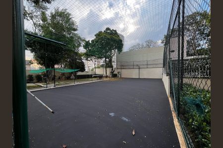 Apartamento à venda com 144m², 3 quartos e 3 vagas Apartamento à venda com 144m², 3 quartos e 3 vagasQuadra