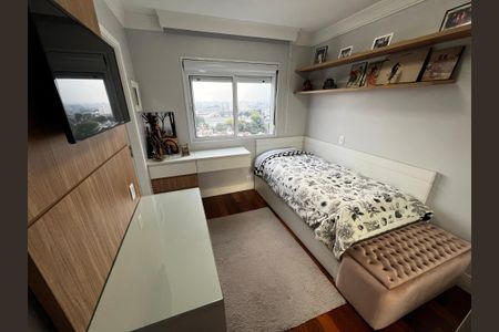 Apartamento à venda com 144m², 3 quartos e 3 vagas Apartamento à venda com 144m², 3 quartos e 3 vagasQuarto Suíte 2