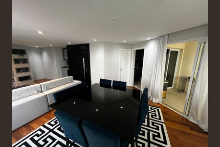 Apartamento à venda com 144m², 3 quartos e 3 vagas Apartamento à venda com 144m², 3 quartos e 3 vagasSala