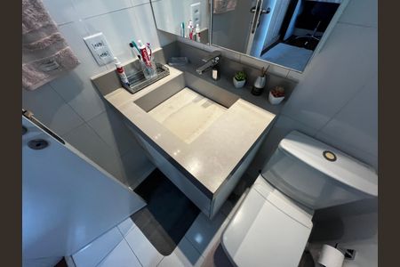 Apartamento à venda com 144m², 3 quartos e 3 vagas Apartamento à venda com 144m², 3 quartos e 3 vagasBanheiro da Suíte 3