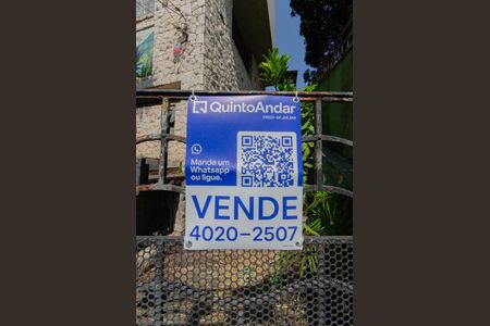 Casa à venda com 400m², 4 quartos e 4 vagasPlaquinha