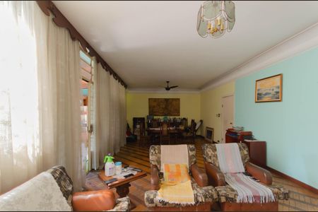 Casa à venda com 400m², 4 quartos e 4 vagasSala 1