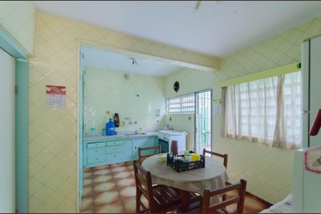 Casa à venda com 400m², 4 quartos e 4 vagasCozinha