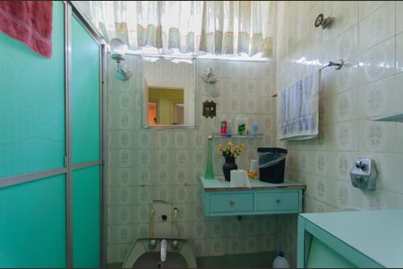 Casa à venda com 400m², 4 quartos e 4 vagasBanheiro 1