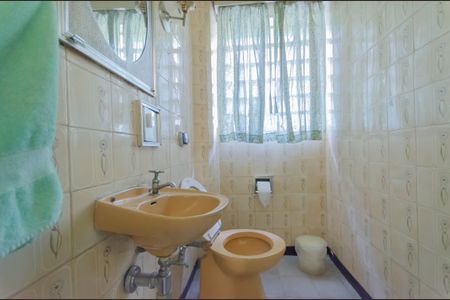 Casa à venda com 400m², 4 quartos e 4 vagasLavabo