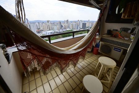 Sacada de casa de condomínio para alugar com 1 quarto, 44m² em Setor Oeste, Goiânia