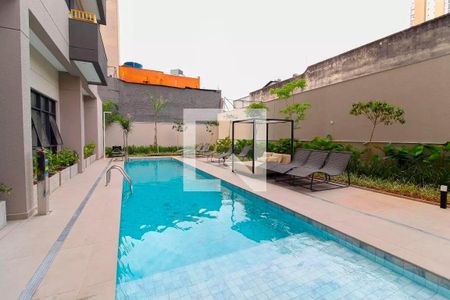 Studio à venda com 24m², 1 quarto e sem vaga Studio à venda com 24m², 1 quarto e sem vagaÁrea comum - Piscina