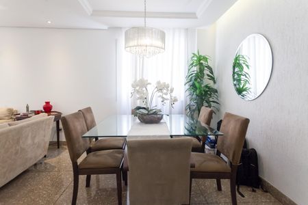 Sala de Jantar de apartamento à venda com 4 quartos, 225m² em Buritis, Belo Horizonte