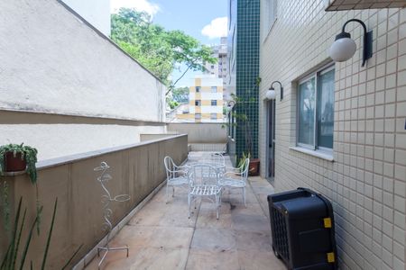 Apartamento à venda com 225m², 4 quartos e 4 vagasarea privativa 