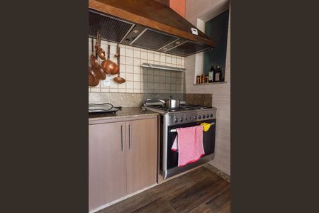 Apartamento à venda com 225m², 4 quartos e 4 vagasarea privativa 2- churrasqueira 