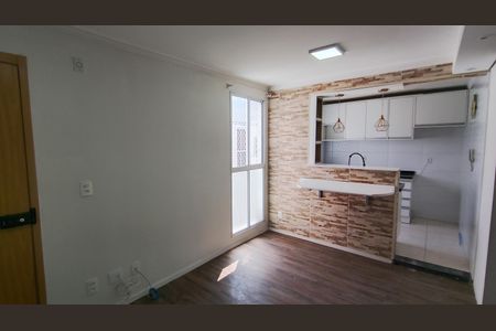 Sala de apartamento para alugar com 2 quartos, 45m² em Parque Santa Rosa, Suzano