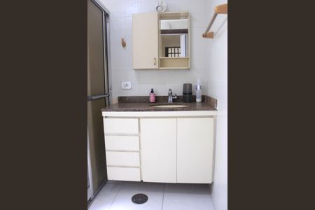 Apartamento à venda com 67m², 2 quartos e 1 vagaBanheiro