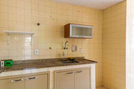 Apartamento à venda com 64m², 2 quartos e 1 vagaCozinha