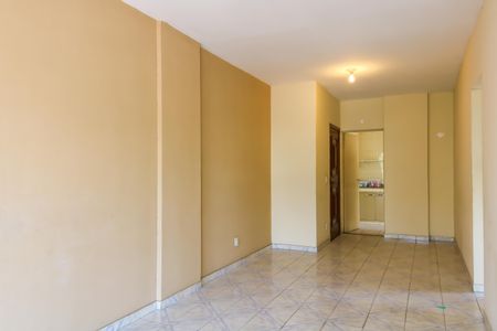 Apartamento à venda com 64m², 2 quartos e 1 vagaSala