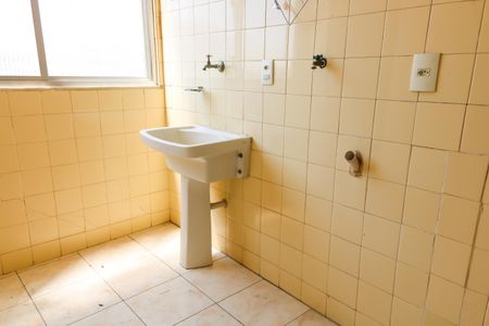 Apartamento à venda com 64m², 2 quartos e 1 vagaÁrea de Serviço