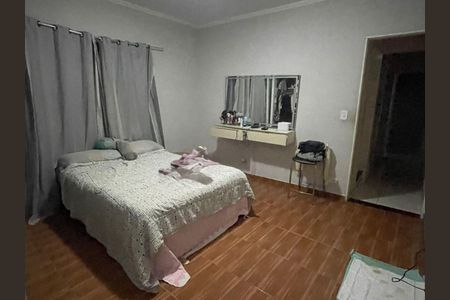 Quarto 1 de casa para alugar com 2 quartos, 125m² em Cidade São Mateus, São Paulo