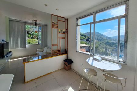 Apartamento para alugar com 50m², 1 quarto e sem vagaSala