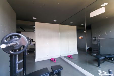 Apartamento à venda com 60m², 2 quartos e 1 vaga Apartamento à venda com 60m², 2 quartos e 1 vagaÁrea comum - Academia