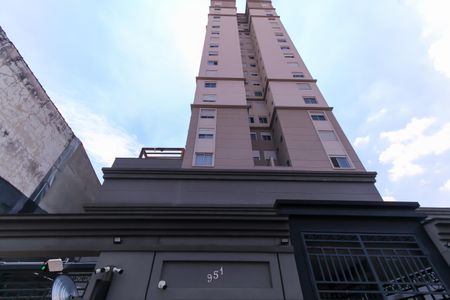 Apartamento à venda com 60m², 2 quartos e 1 vaga Apartamento à venda com 60m², 2 quartos e 1 vagaFachada