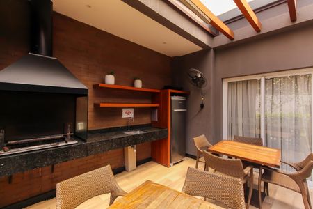 Apartamento à venda com 60m², 2 quartos e 1 vaga Apartamento à venda com 60m², 2 quartos e 1 vagaÁrea comum - Churrasqueira