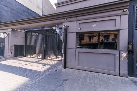 Apartamento à venda com 60m², 2 quartos e 1 vaga Apartamento à venda com 60m², 2 quartos e 1 vagaFachada