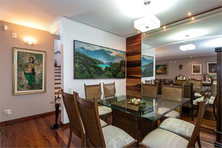 Casa à venda com 5 quartos, 380m² em Santo Amaro, São Paulo