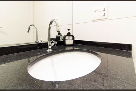 Apartamento para alugar com 32m², 1 quarto e sem vagaBanheiro da Suíte