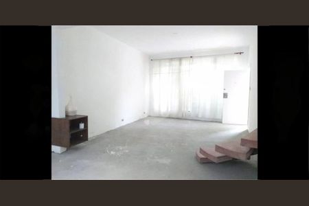 Casa à venda com 2 quartos, 177m² em Vila Mariana, São Paulo